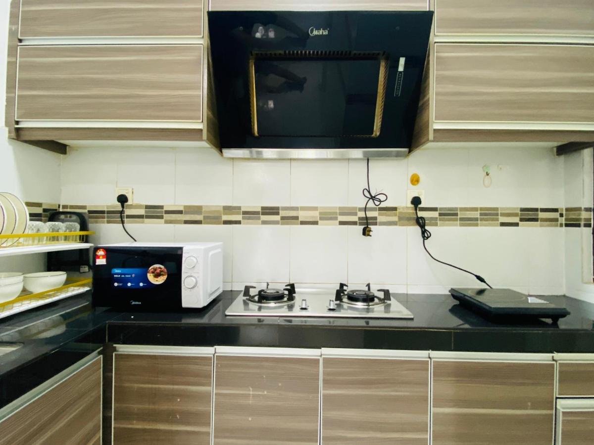 Cozy 1-10 Pax 4Qbeds 2Sbeds Shah Alam Sec7, I-City Εξωτερικό φωτογραφία