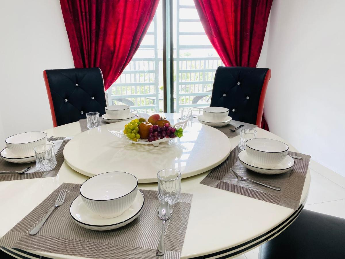 Cozy 1-10 Pax 4Qbeds 2Sbeds Shah Alam Sec7, I-City Εξωτερικό φωτογραφία